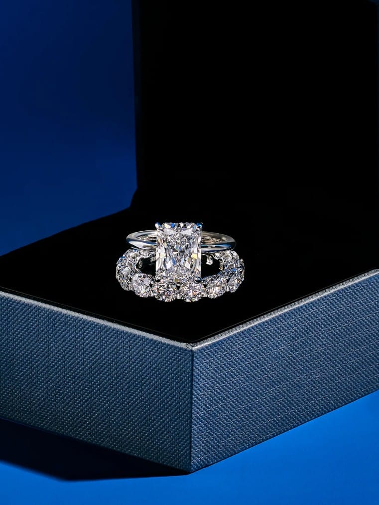 help-lab-diamond